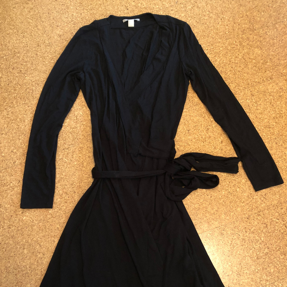 Banana Republic wrap dress black size S